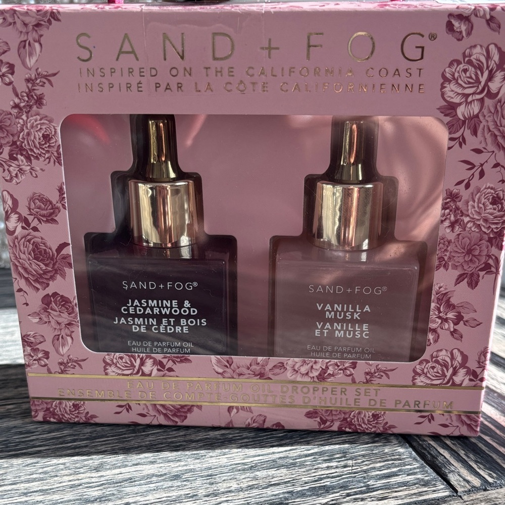 SAND + FOG Jasmine & Cedarwood and Vanilla Musk Perfume Oil Set - Pink